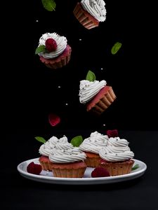 Preview wallpaper cupcakes, muffins, cream, dessert, berries, plate