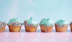 Preview wallpaper cupcakes, topping, dessert, food