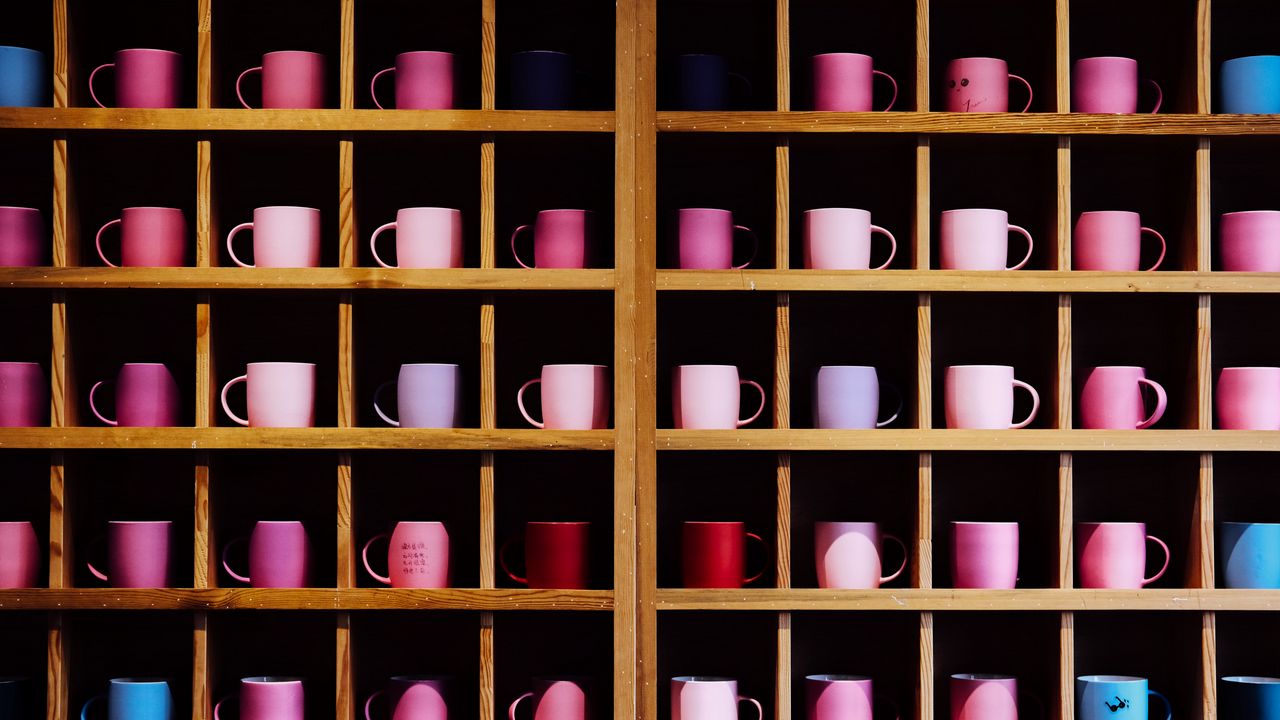 Wallpaper cups, shelves, dishes, colorful, wooden