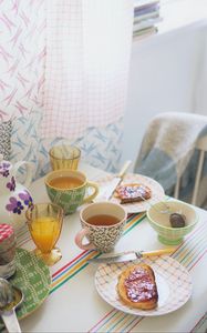 Preview wallpaper cups, tea, breakfast, tea party