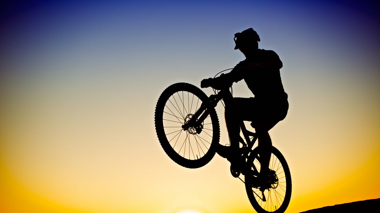 Wallpaper cyclist, bike, silhouette, twilight