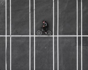 Preview wallpaper cyclist, marking, minimalism, wall