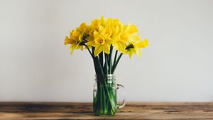 Preview wallpaper daffodils, bouquet, vase