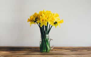 Preview wallpaper daffodils, bouquet, vase