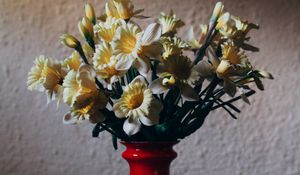 Preview wallpaper daffodils, bouquet, vase