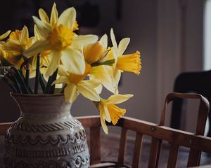 Preview wallpaper daffodils, flowers, vase, bouquet