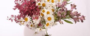 Preview wallpaper daisies, alstroemeria, flowers, bouquet, vase, composition