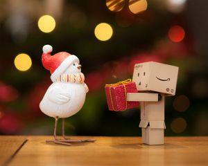 Preview wallpaper danbo, cardboard robot, chicken, gift, christmas