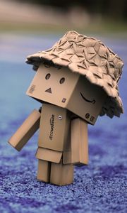 Preview wallpaper danbo, cardboard robot, hat, walk