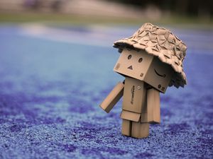 Preview wallpaper danbo, cardboard robot, hat, walk