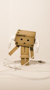 Preview wallpaper danbo, cardboard robot, headphones