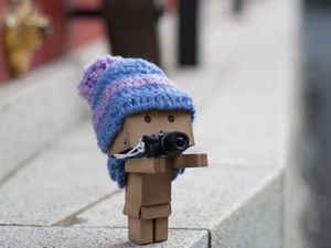 Preview wallpaper danbo, cardboard robot, photographer, camera, blur