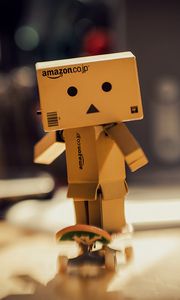 Preview wallpaper danbo, cardboard robot, skateboard