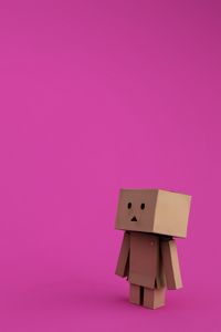Preview wallpaper danboard, cardboard robot, background, pink