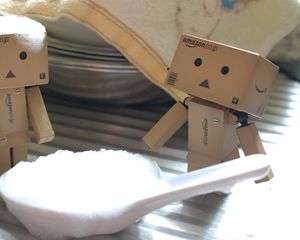 Preview wallpaper danboard, cardboard robot, spoon, cooking