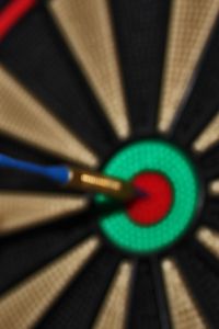 Preview wallpaper darts, javelin, target