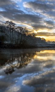 Preview wallpaper dawn, reflection, trees, clouds