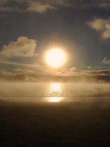 Preview wallpaper dawn, sun, disk, fog, evaporation