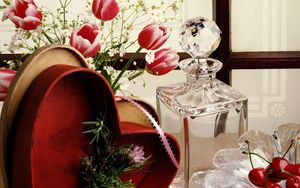Preview wallpaper decanter, flowers, tender