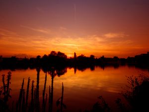 Preview wallpaper decline, evening, orange, lake, horizon