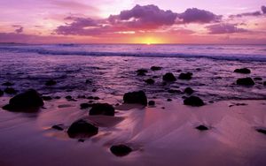 Preview wallpaper decline, hawaii, evening, sea, sand, stones