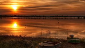 Preview wallpaper decline, river, boats, coast, evening, birds, reflection