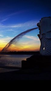 Preview wallpaper decline, sky, statue, sea, fountain