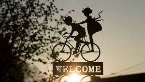 Preview wallpaper decoration, bike, welcome, light