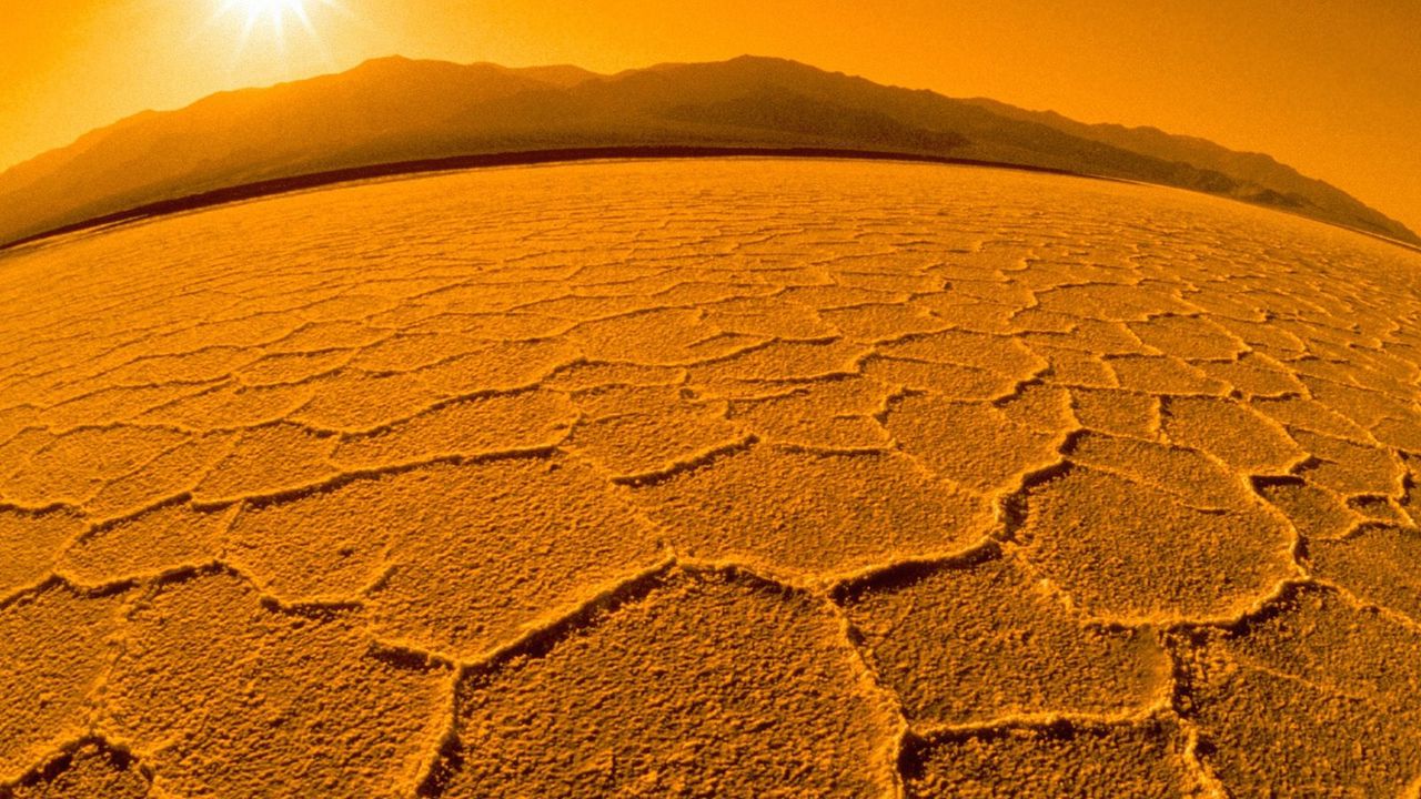 Wallpaper desert, drought, sun, heat, day, earth