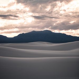 Preview wallpaper desert, dunes, sand, clouds