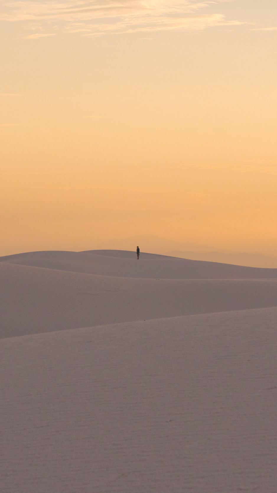 Download Wallpaper 938x1668 Desert Dunes Sand Silhouette Loneliness