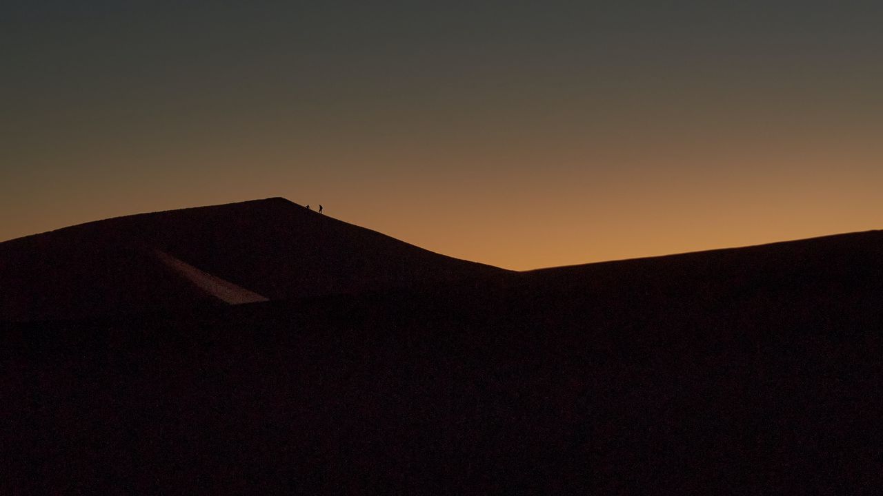 Wallpaper desert, evening, moon, sky