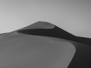 Preview wallpaper desert, sand, bw, dunes, winding