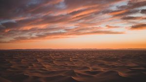 Preview wallpaper desert, sand, clouds, horizon, dusk