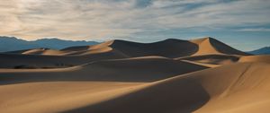 Preview wallpaper desert, sand, dunes, hills, hilly