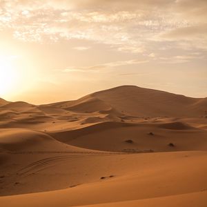 Preview wallpaper desert, sand, dunes, horizon