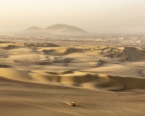 Preview wallpaper desert, sand, dunes, car