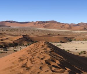 Preview wallpaper desert, sand, hills, traces