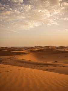 Preview wallpaper desert, sand, horizon