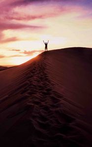 Preview wallpaper desert, sand, man, sky, evening