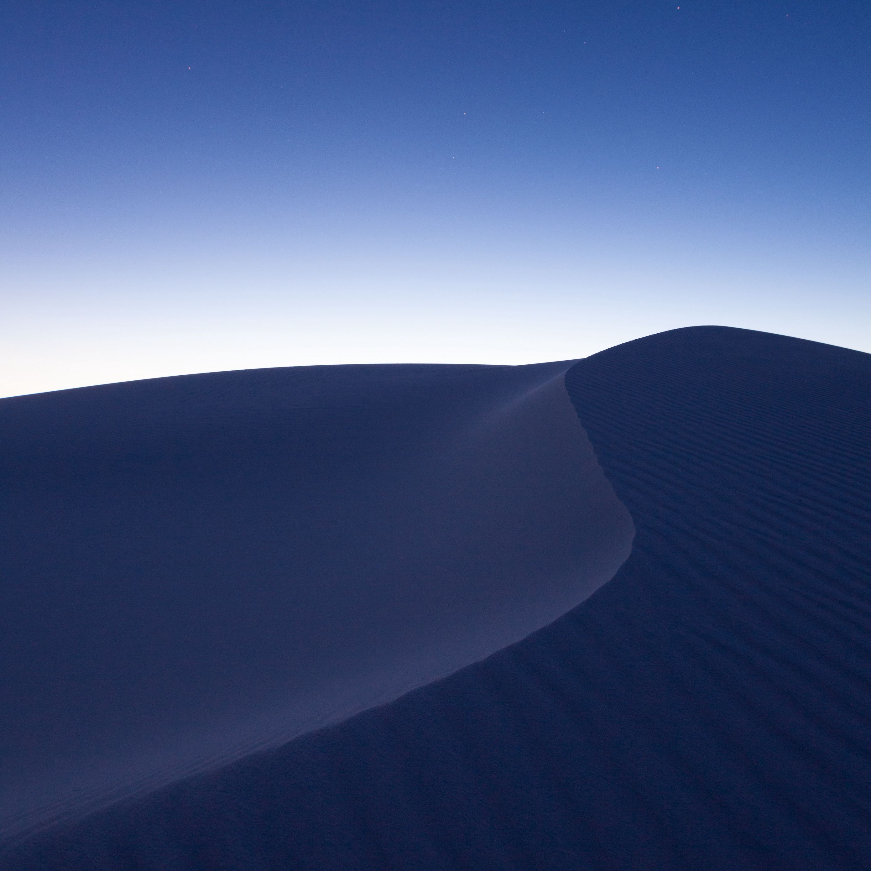 2780x2780 Wallpaper desert, sand, night