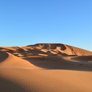 Preview wallpaper desert, sand, traces, dunes, sky