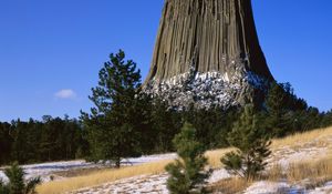 Preview wallpaper devils tower national monument, wyoming, mountain, trees