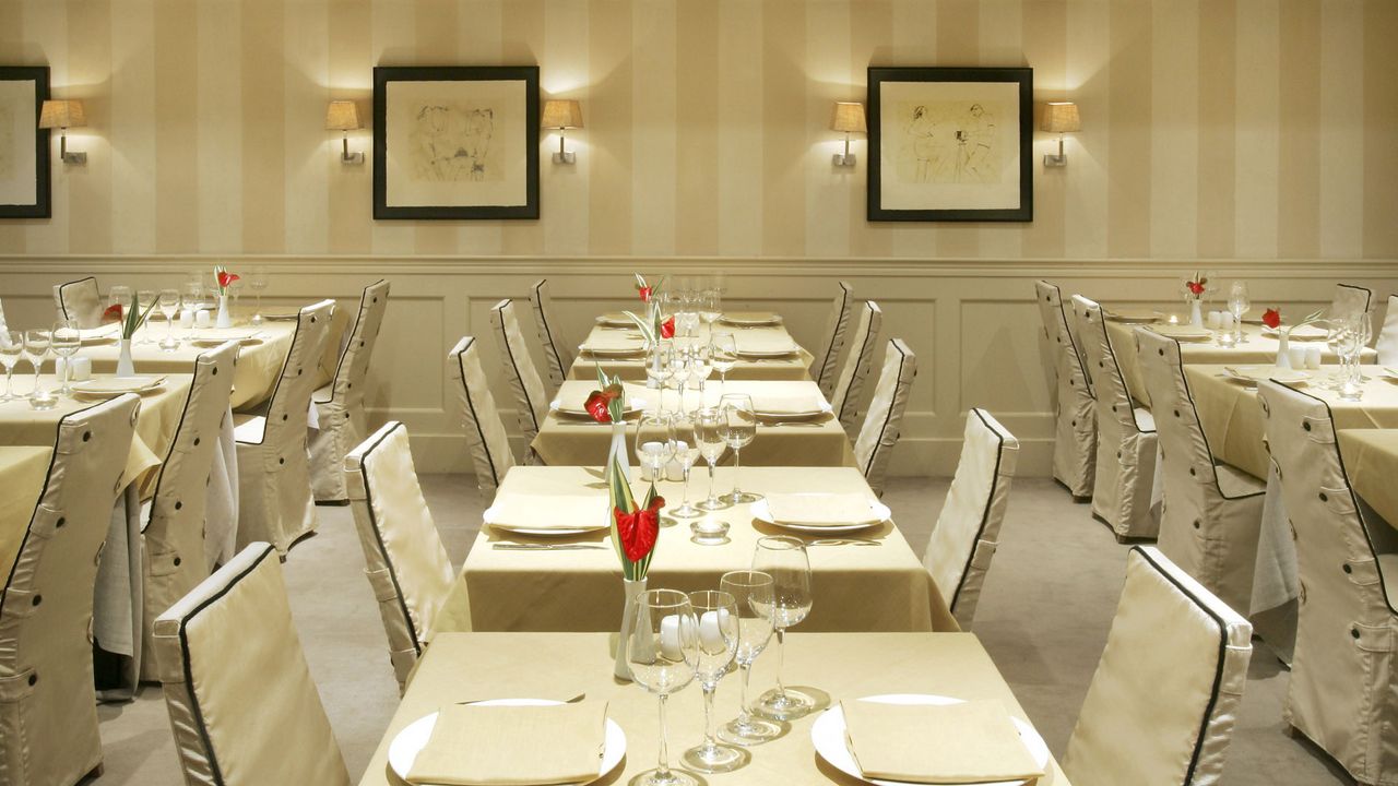 Wallpaper dining room, chairs, tables, design, equipment, comfort