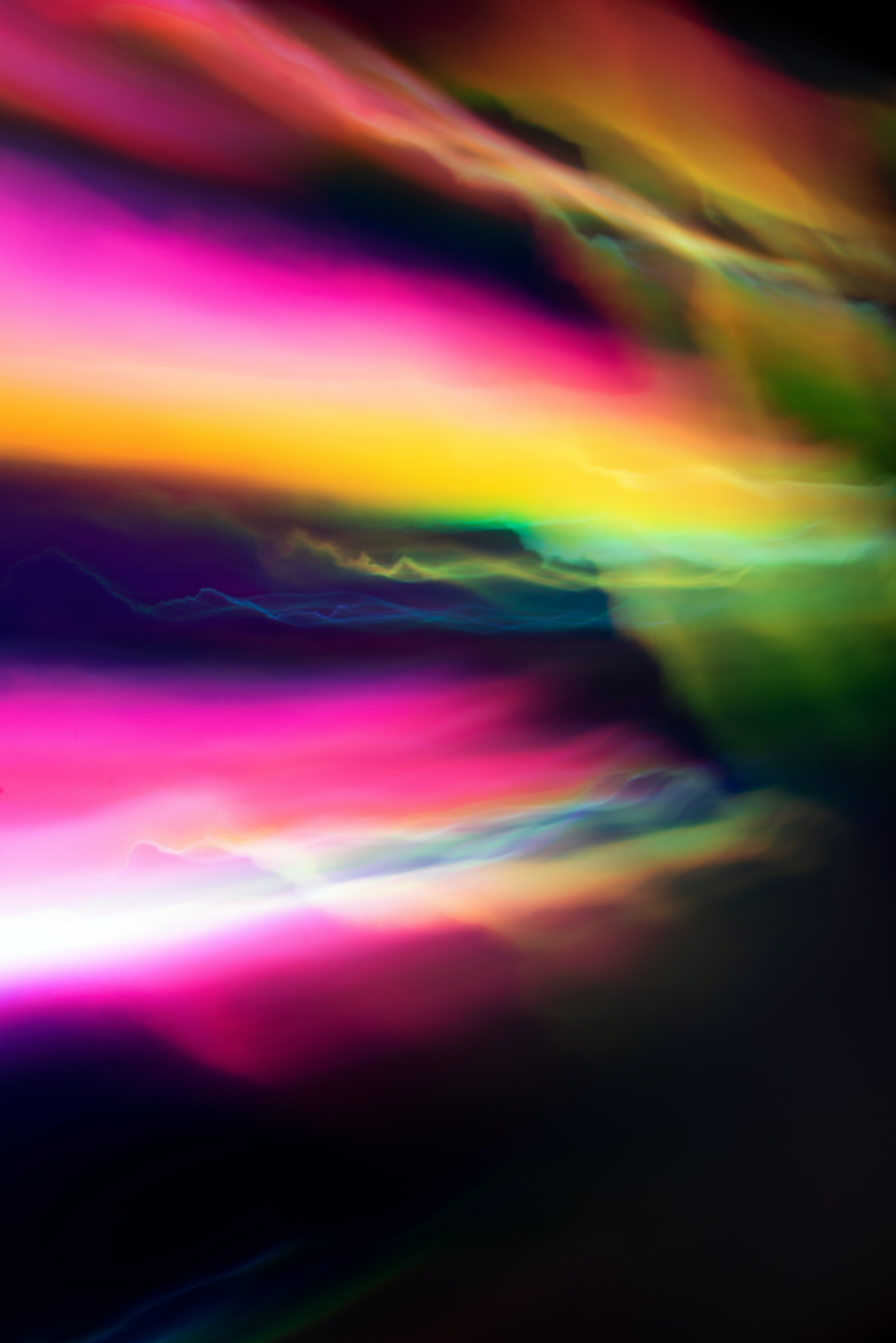 Download Wallpaper 4016x6016 Distortion, Gradient, Multicolored 