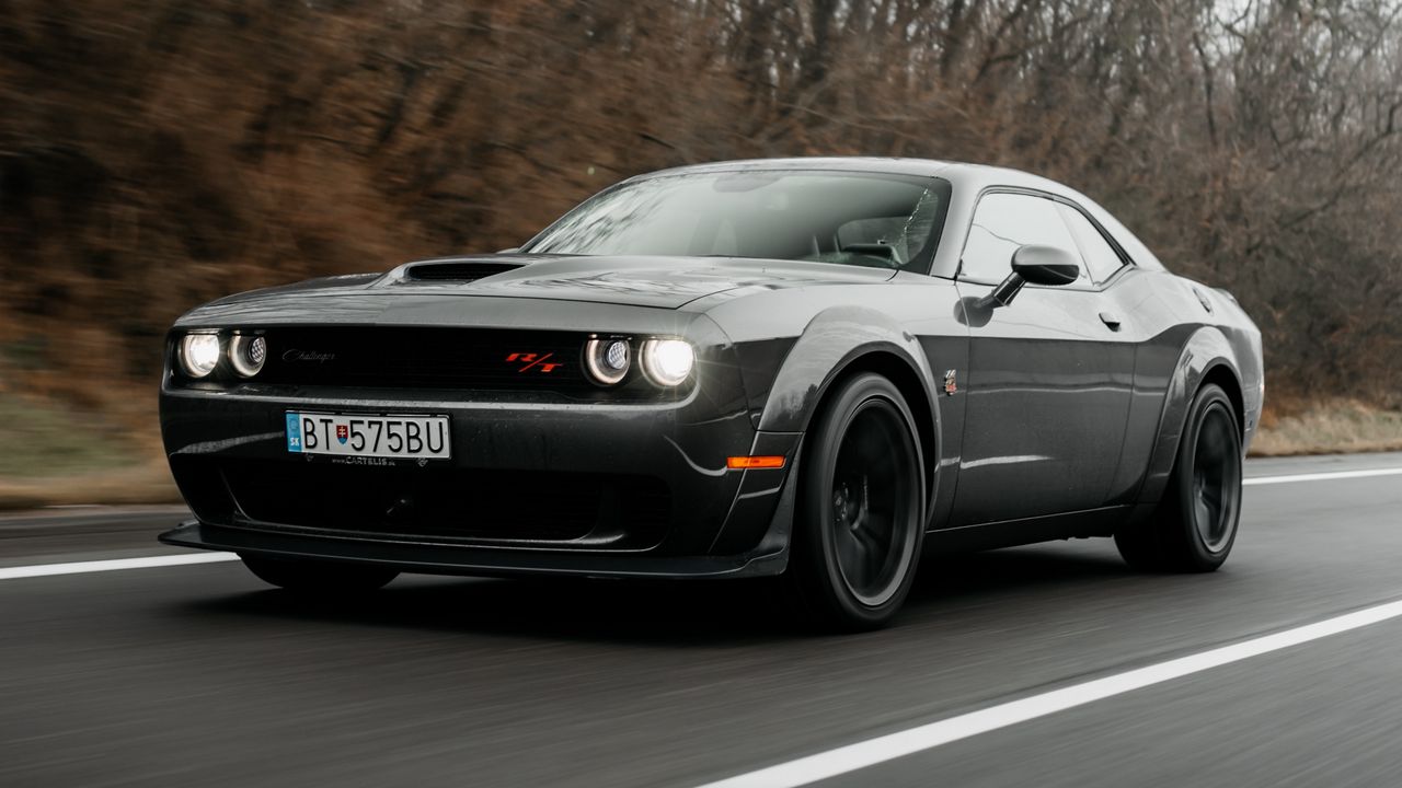 Wallpaper dodge challenger, dodge, car, muscle car, gray, road