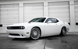 Preview wallpaper dodge, challenger, side view, white
