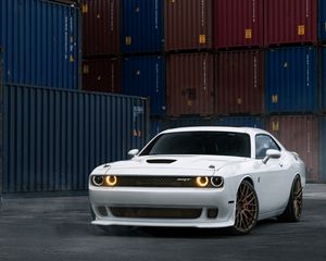 Preview wallpaper dodge challenger, white, front view