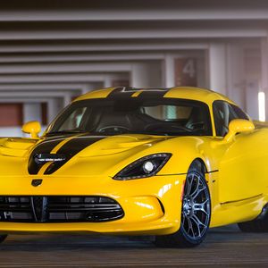 Preview wallpaper dodge, viper, srt, gts, yellow, front view, parking