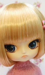 Preview wallpaper doll, big eyes, look